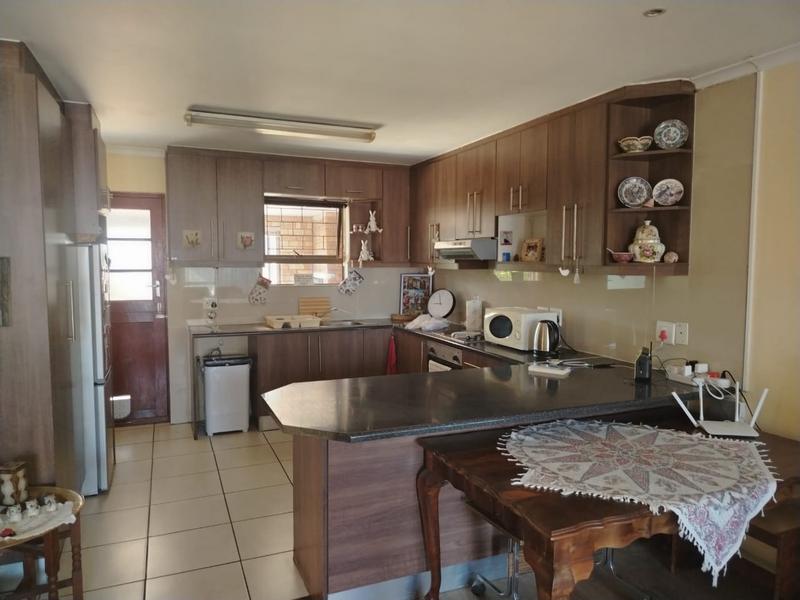 2 Bedroom Property for Sale in Amandelrug Western Cape